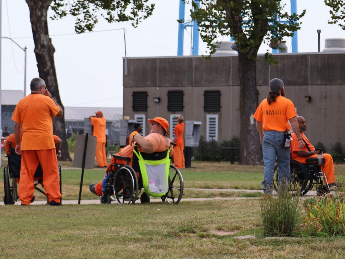 Oklahoma Prisons One Step Closer to Blocking Contraband Cell Phone Signals